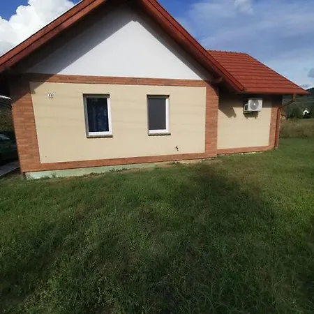 Vakantiehuis Voeroestoelgy Vendeghaz